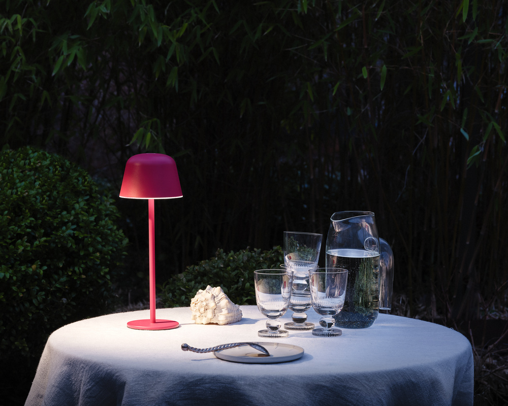 LEDVANCE LEDVANCE Endura Style Table CCT USB Magenta