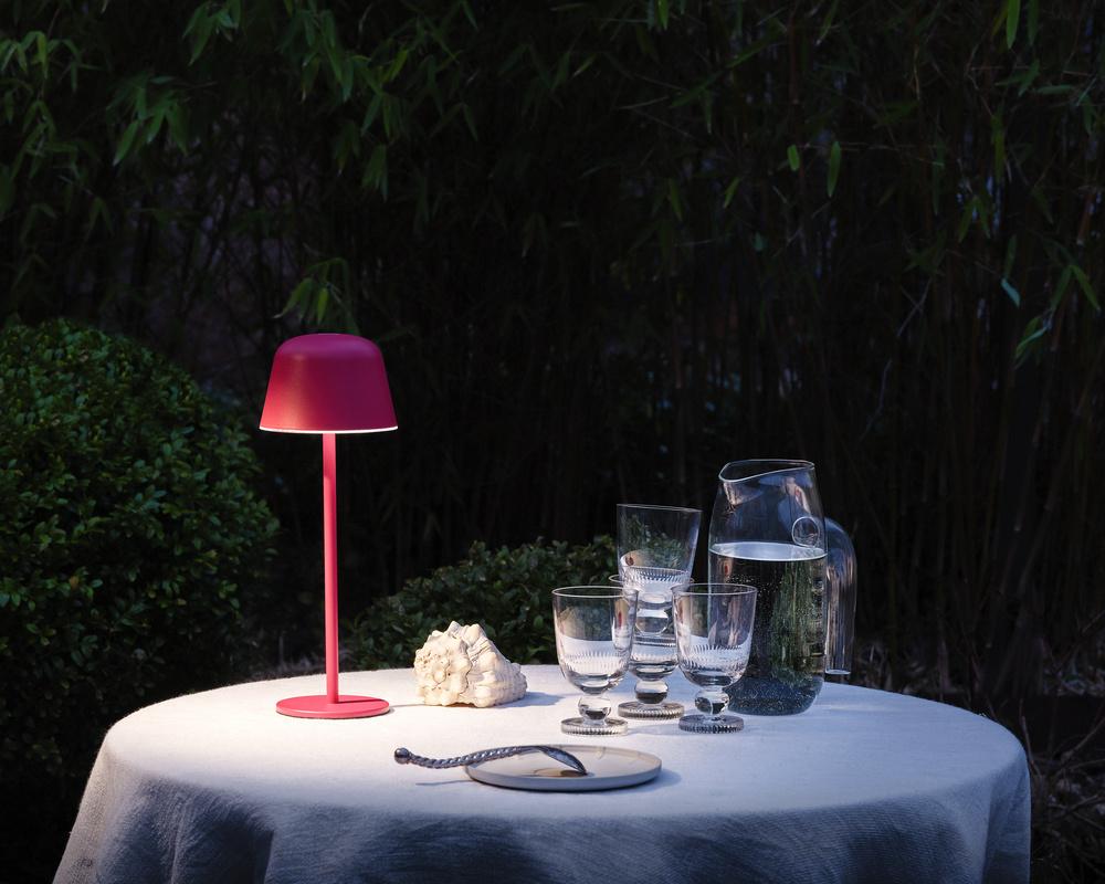 LEDVANCE Endura Style Table CCT USB Magenta