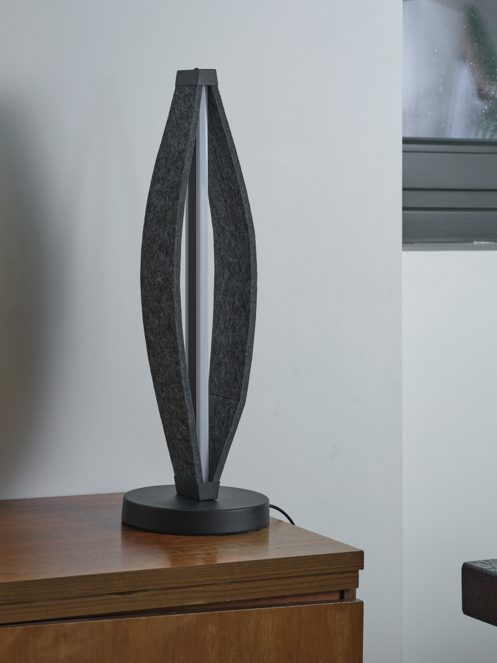 LEDVANCE LEDVANCE Decor Flat Felt Table 13W 830 Dark Grey