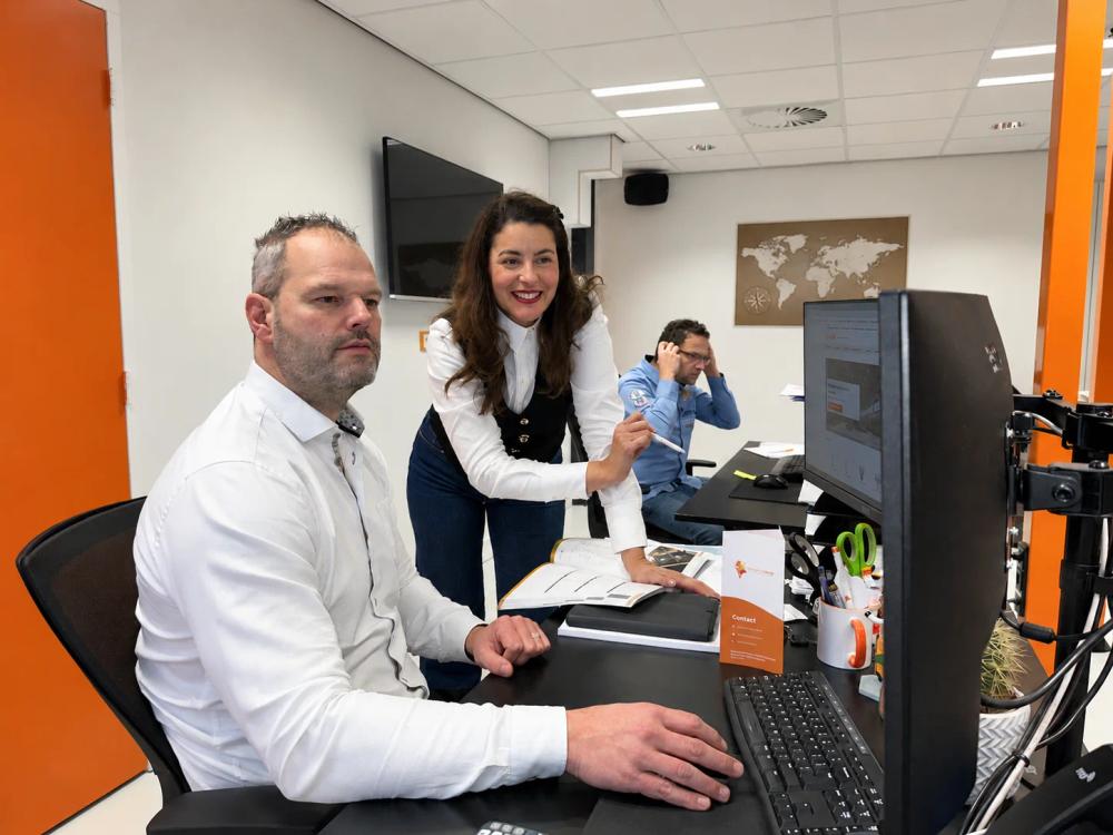 contact opnemen met hollandlamp