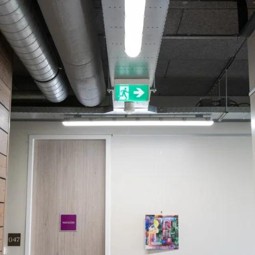 De Famostar D-Sign noodverlichting bij Hollandlamp